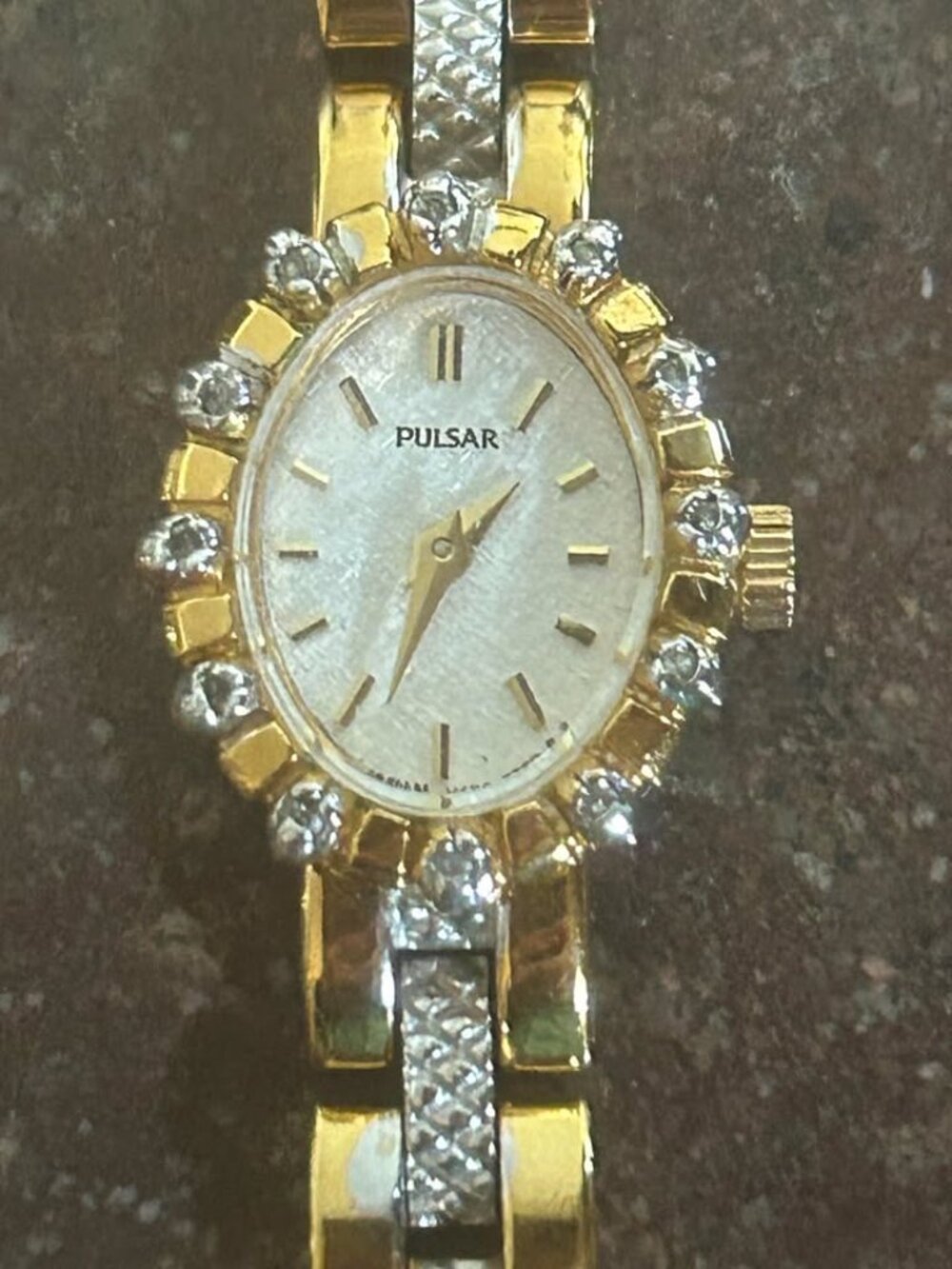 Vintage Pulsar V400 L 684 Ladies' Wristwatch